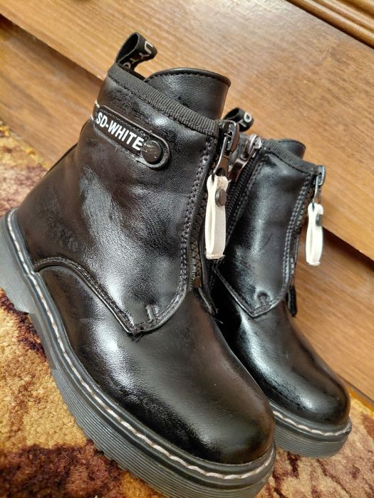 Весняні сапожки.