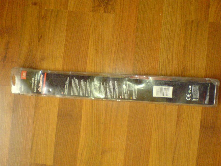 Antena Samochodowa Dachowa zestaw do montażu NOWA NIEUŻYWAN OPAKOWANIE