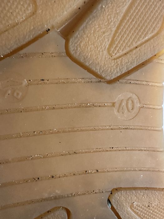 Чоловіче взуття,синього кольору- сітка, оливкового кольору- замш