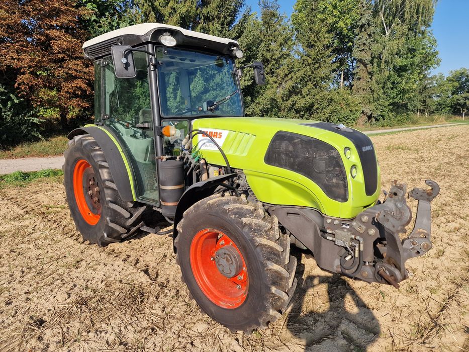 Claas Nexos 240 f Sadowniczy  1 Właściciel