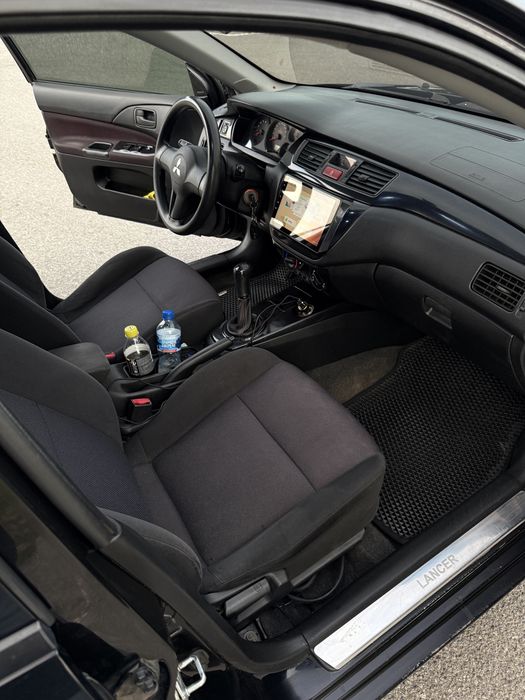 Mitsubishi Lancer 9
