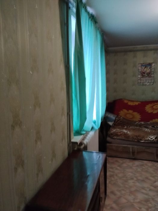 Продається 2-х кімнатна квартира