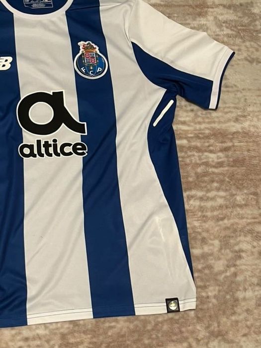 Camisola de jogo Alex Telles