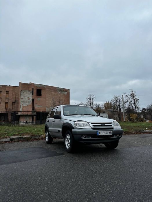 Продам ниву шивролет