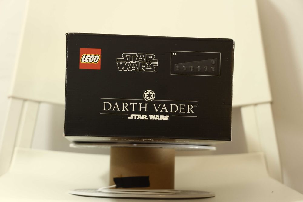 LEGO Star Wars 75304 Capacete Darth Vader