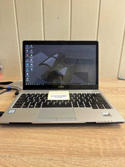 Fujitsu LifeBook S936 | I5-6300U | DDR4 -4Gb | СЕНСОРНИЙ розширення 2к
