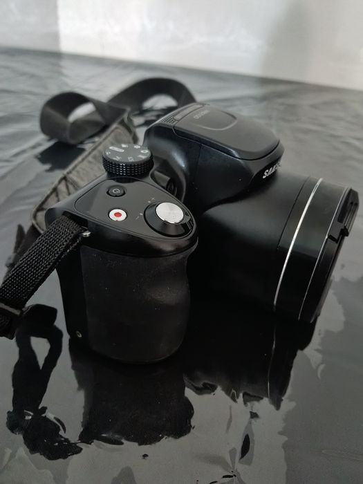 Câmera Samsung WB2100