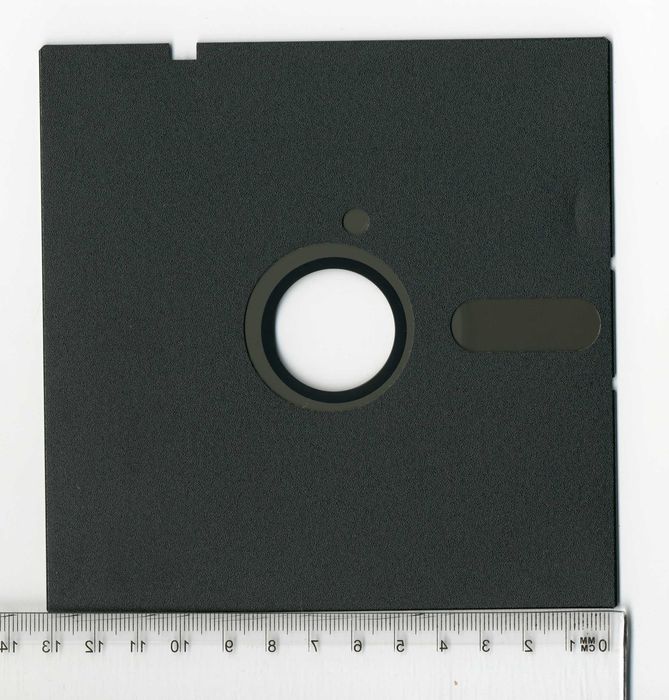 Dyskietki 5,25 CALA od starych komputerów PRL