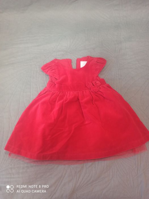 Sukienka czerwona rozmiar 74