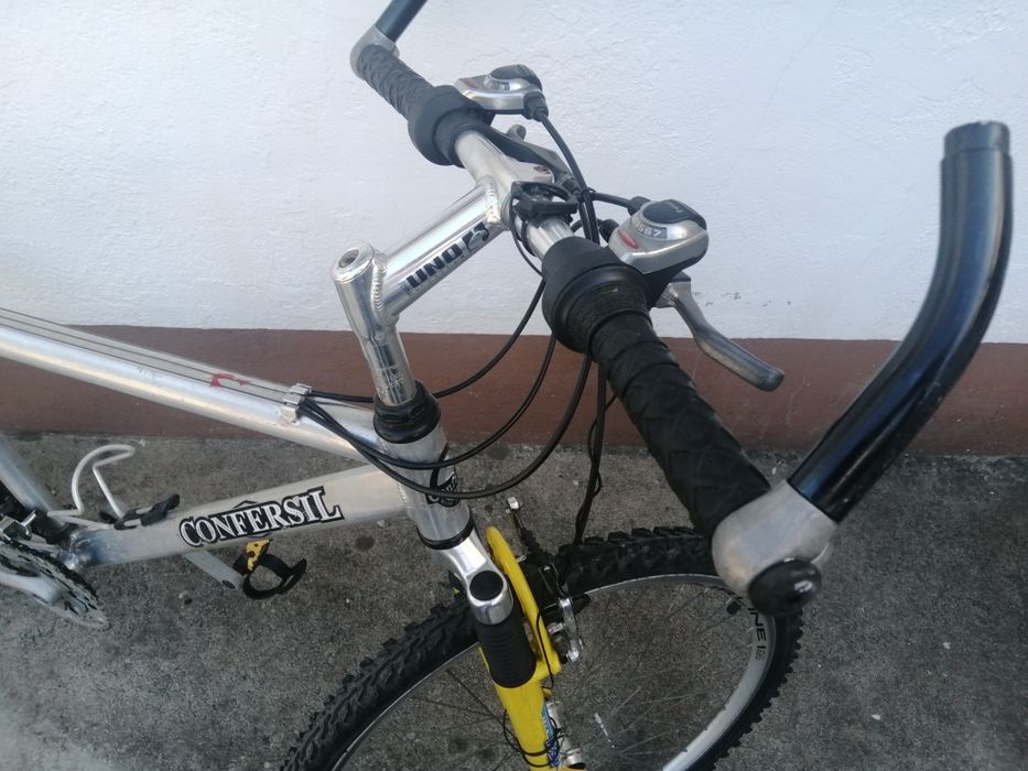 Tenho uma bicicleta usada