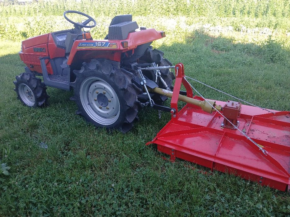 Japoński traktor iseki 4x4 kosiarka mulczer 4x4