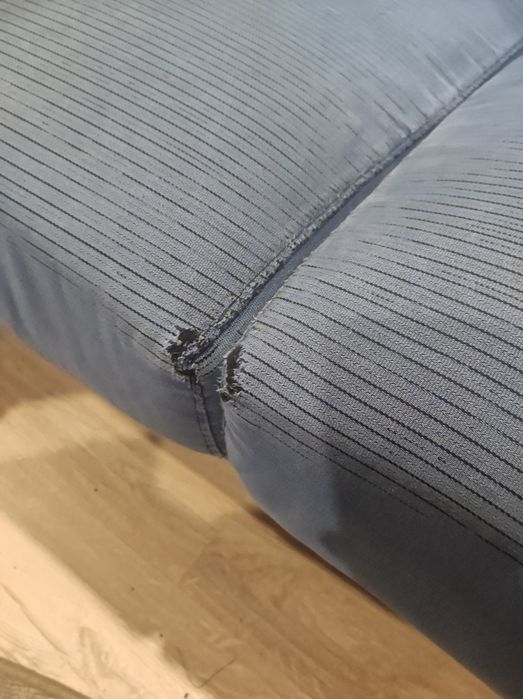 Sofá usado para desocupar