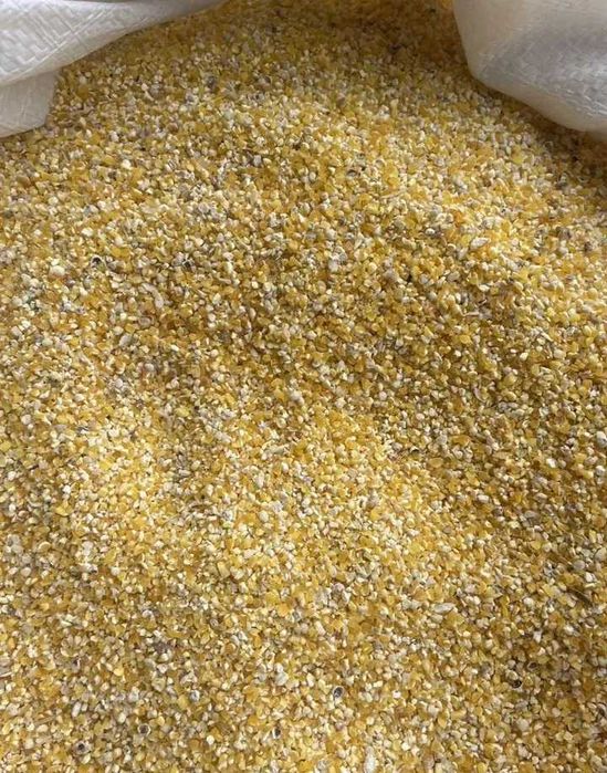 Кукурузная дерть и дроблёная кукуруза, мешки по 30 кг