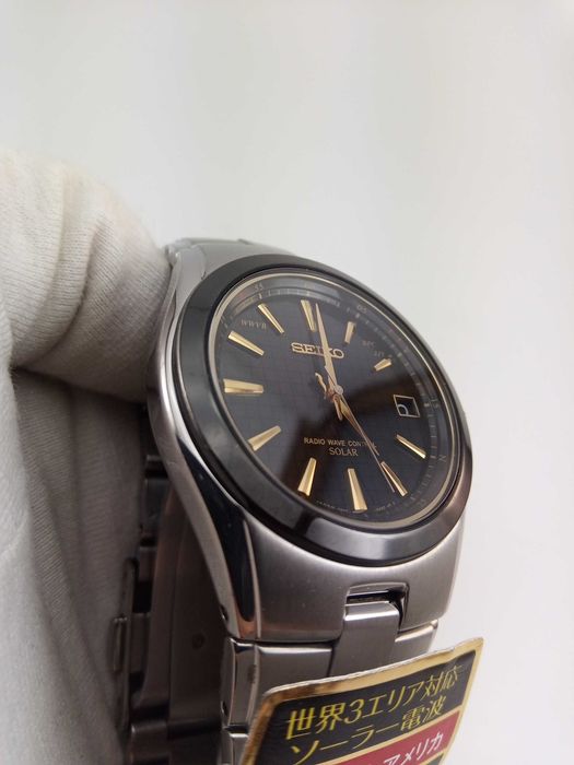 Мужские часы Seiko Solar SBTM083 титан радиоконтроль сапфир Japan made