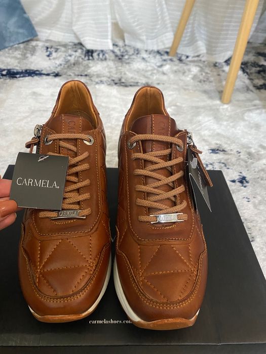 Tenis em Pele Carmela