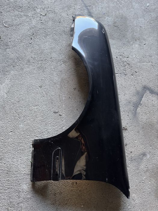 Guarda lamas esquerdo mercedes w208 clk preto