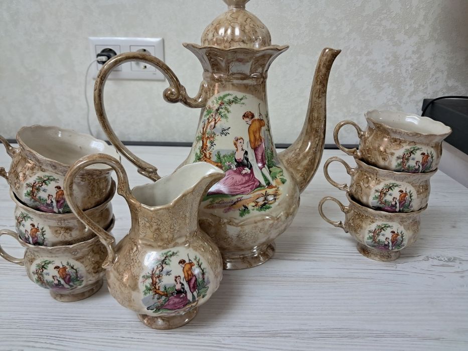 Сервіз на 6 персон.