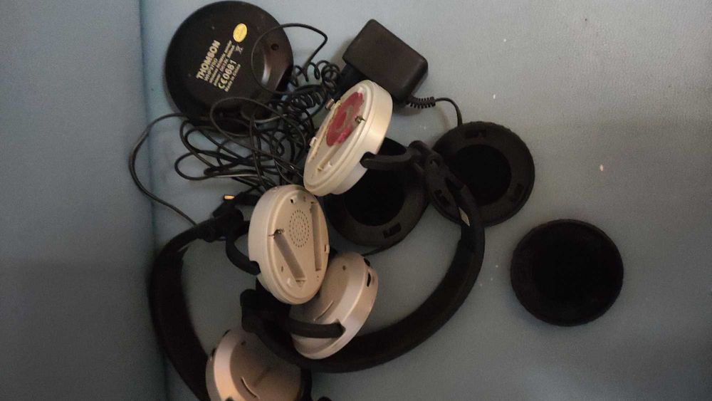 навушники THOMSON WHP370D