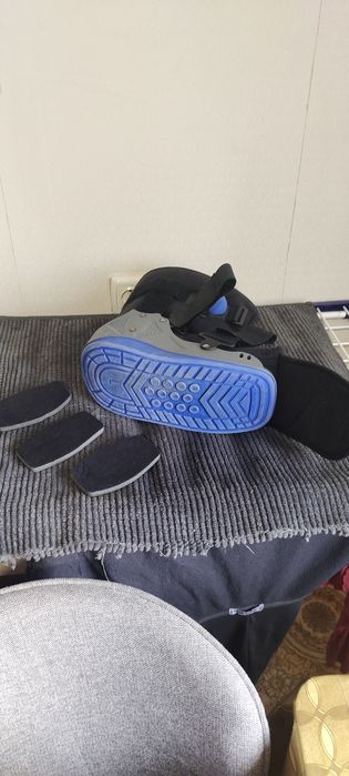 Ортез жорсткий Фіксуючий на голеностоп
(Фіксуючий)
На голеностоп
(Фікс