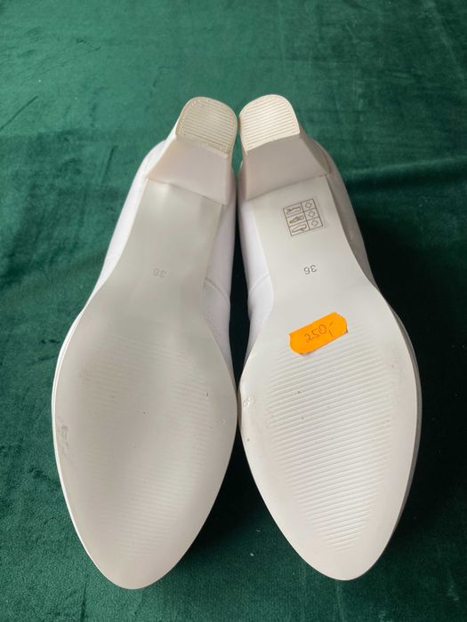 Nowe buty białe, r. 37 i 39 wys. 7 cm wyprzedaż