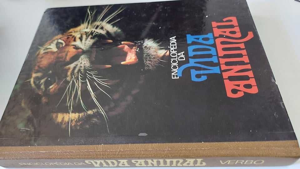 Enciclopédia da Vida Animal, Cathy Kilpatrick e Jonh Hard