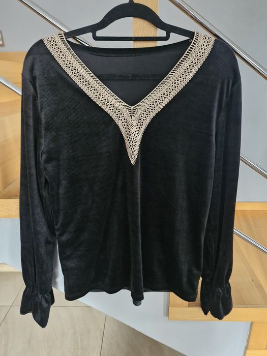 Bluza welurowa czarna M/L