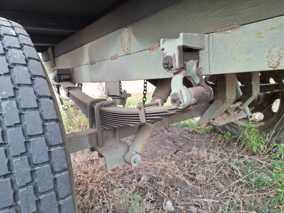 Продам прицеп одноосный самосвал