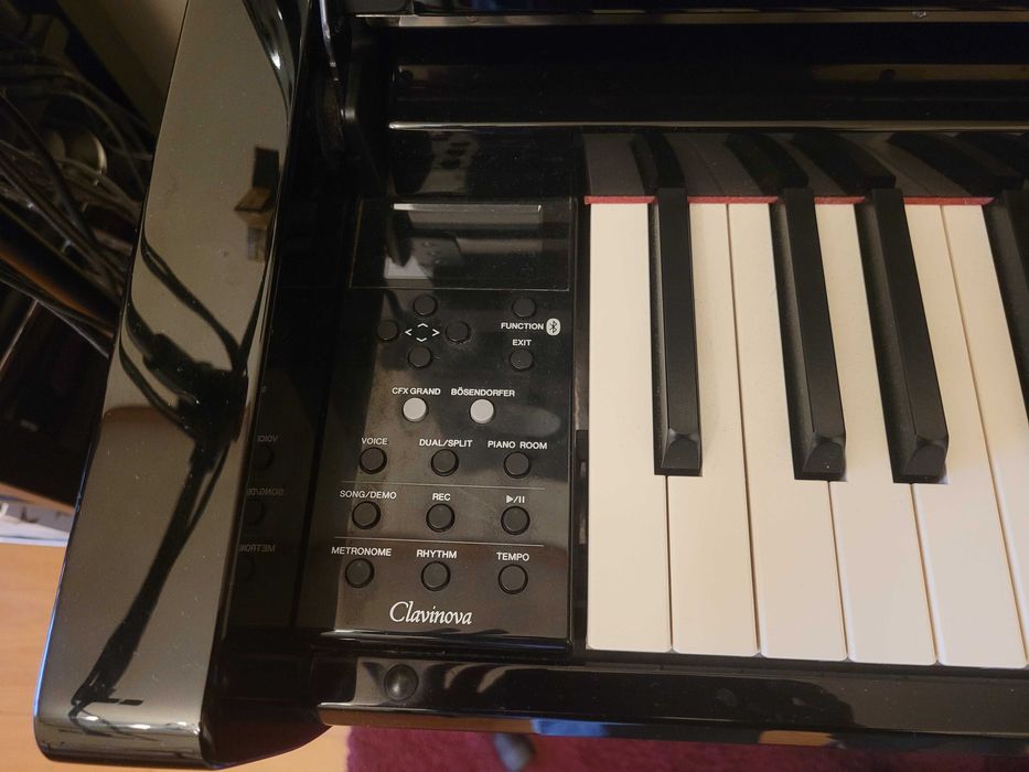 Piano Digital Yamaha CLP-685PE