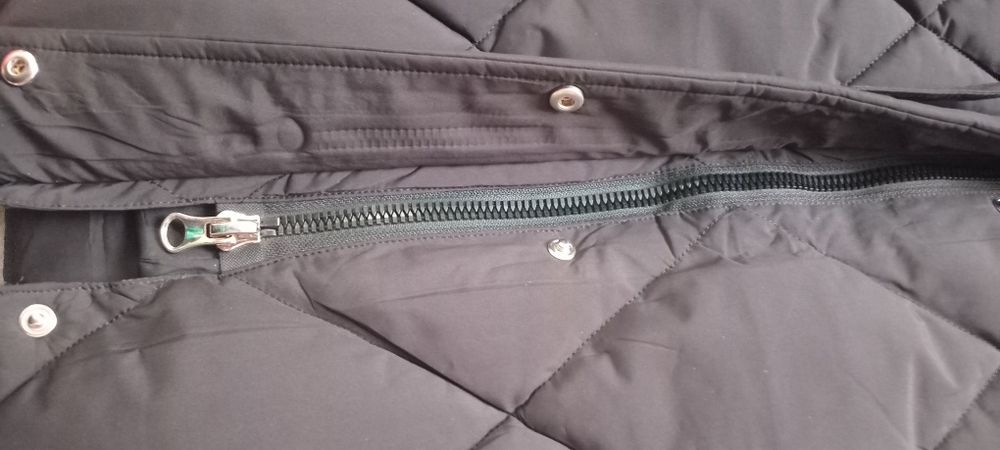 Продам  зимову куртку