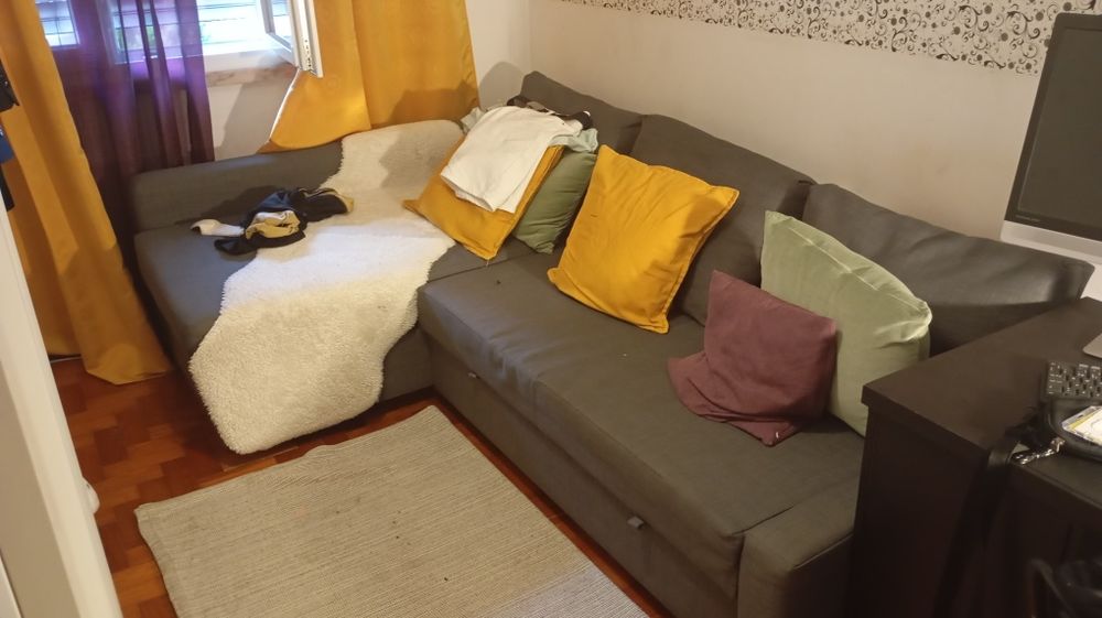 sofá  3 lugares bom estado
