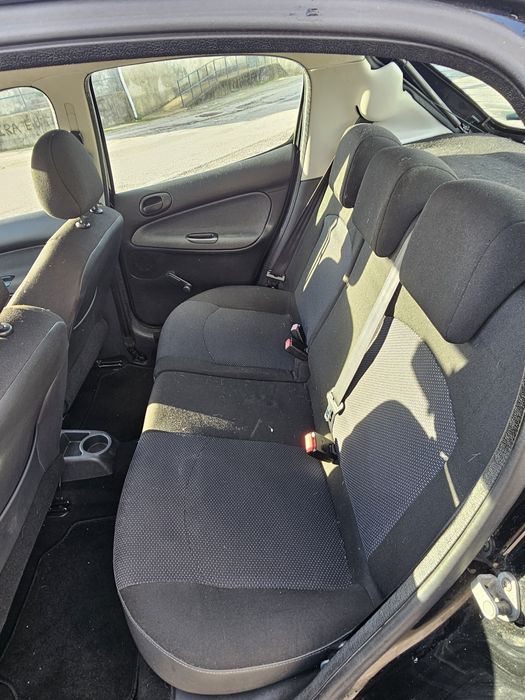 Peugeot 206+,1. 1 gasolina