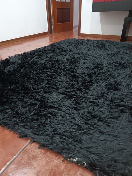 Carpete preto hall / sala