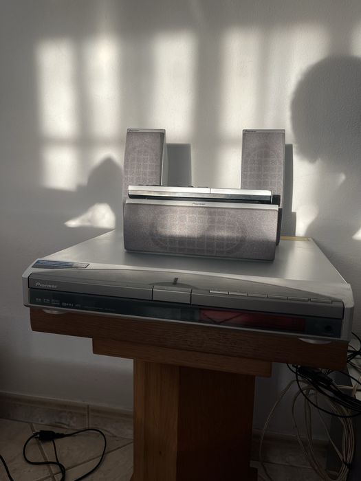 Sistema de som PIONEER