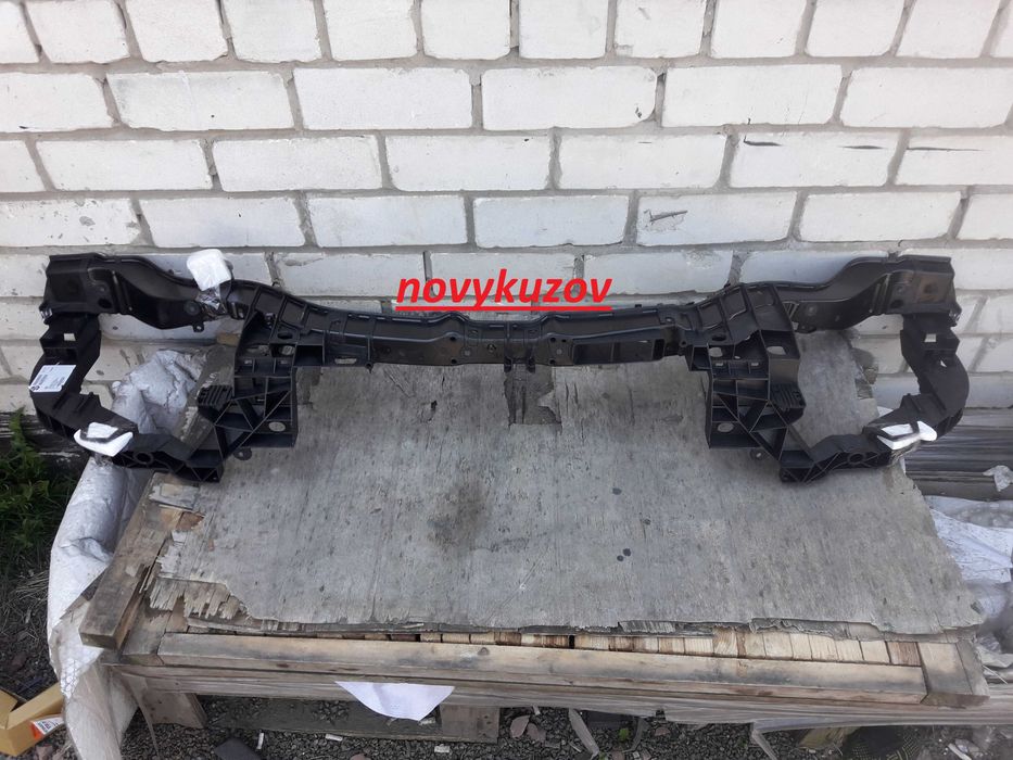 Капот Ford Focus 3 Форд Фокус 3 с 15-