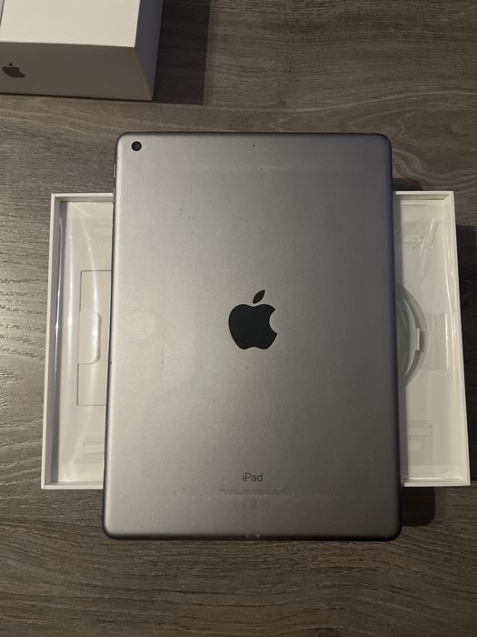 Ipad 5 (2017) cinzento