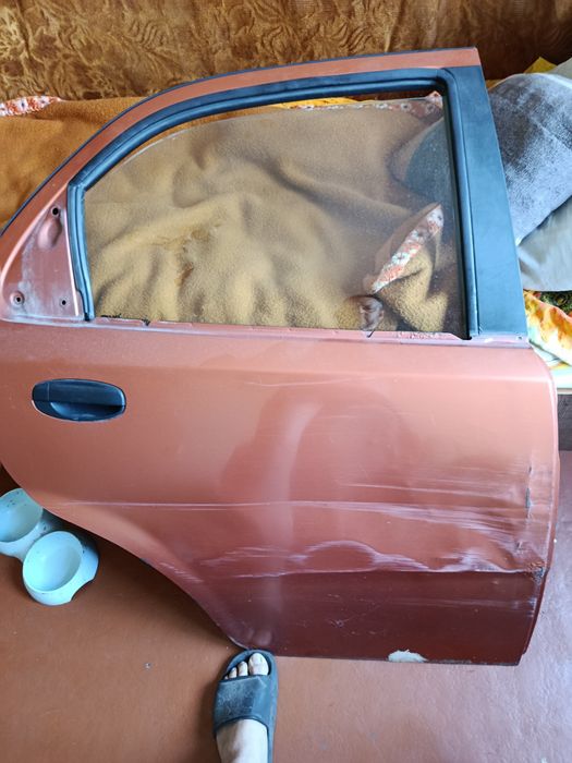 Продам Двері АВЕО т200