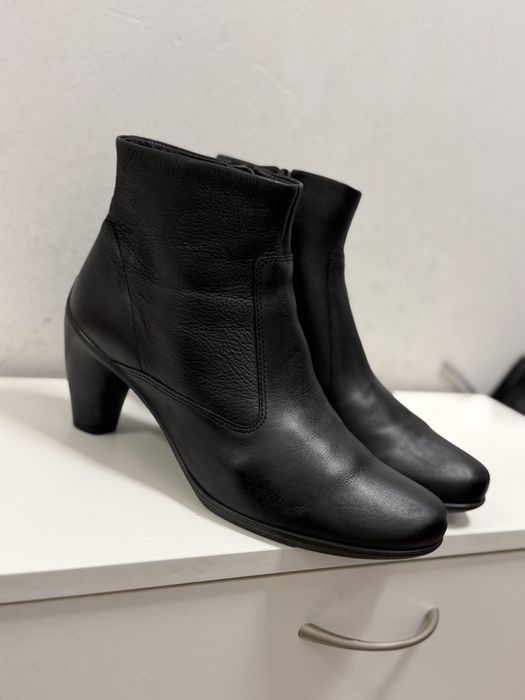 skorzane zimowe ocieplane botki Ecco 40 rozmiar