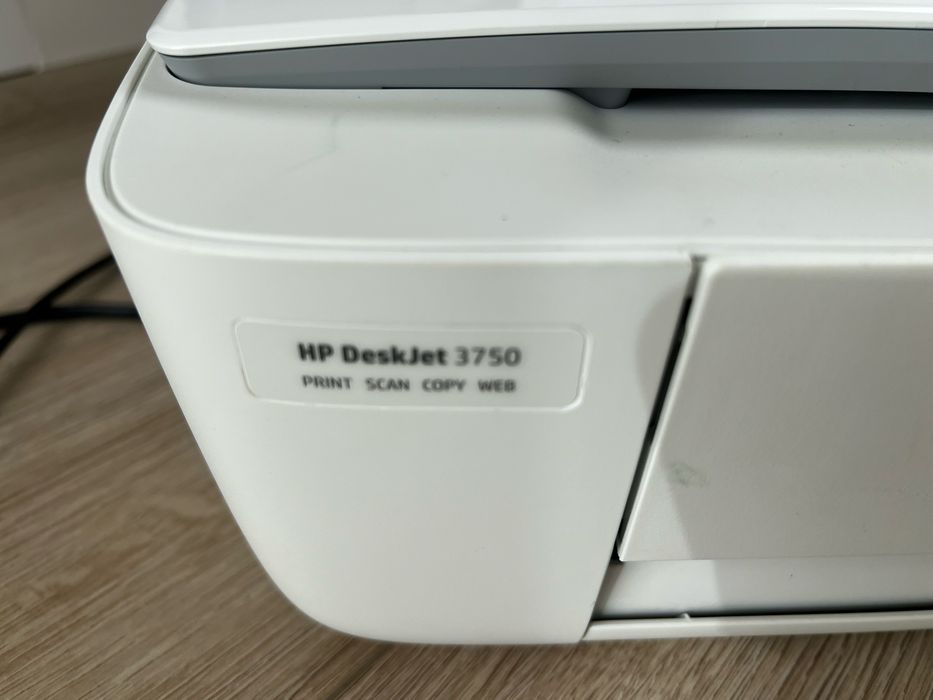 HP DeskJet 3750