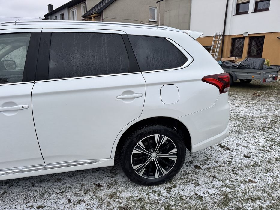 Mitsubishi Outlander PHEV 2019r. Stan bardzo dobry!