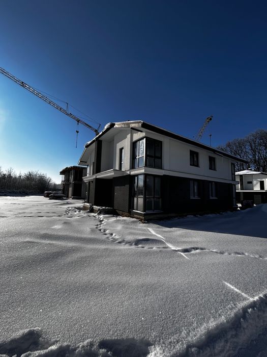 Продаж Квадрахауси,Танхауси