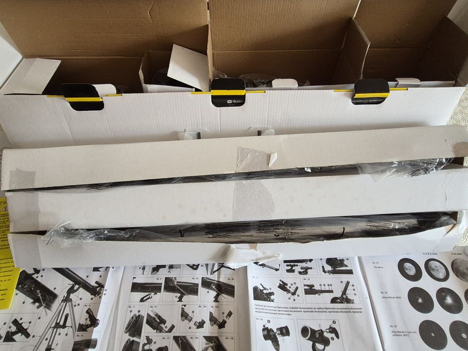 Telescópio com lente solar ( com etiqueta e embalagem original)