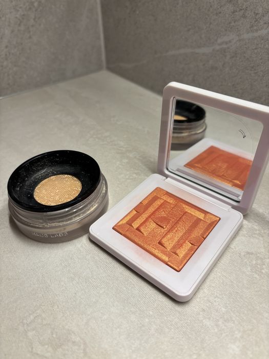 HAUS LABS puder i róż