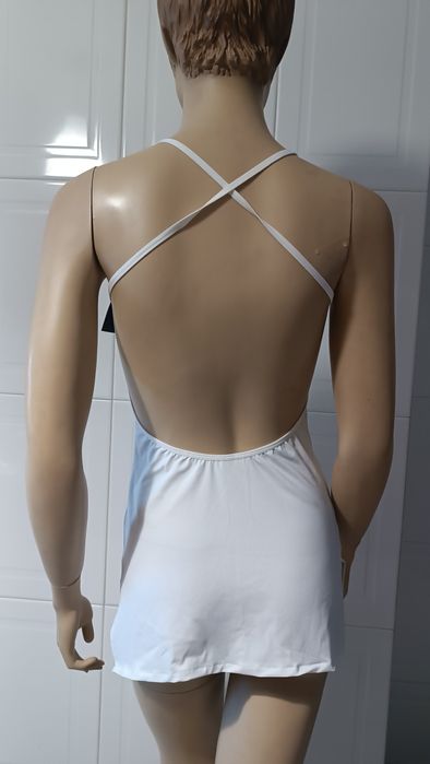 Vestido curto Branco. Novo. Tamanho S/ M