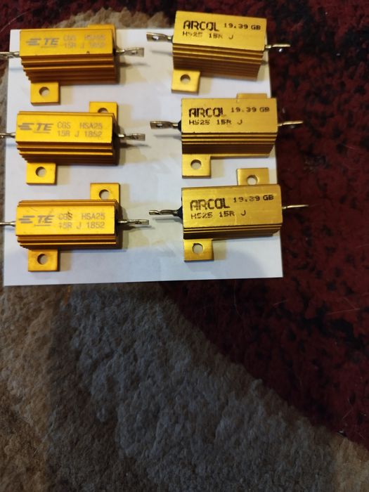 Rezystor drutowy z radiatorem