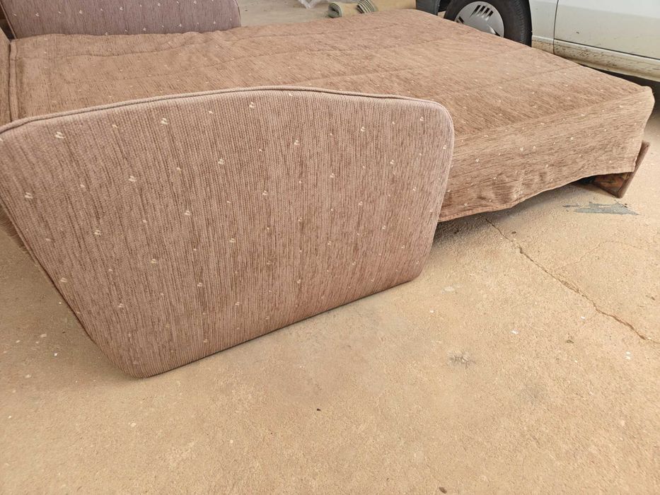 Sofá cama em muito boas condições