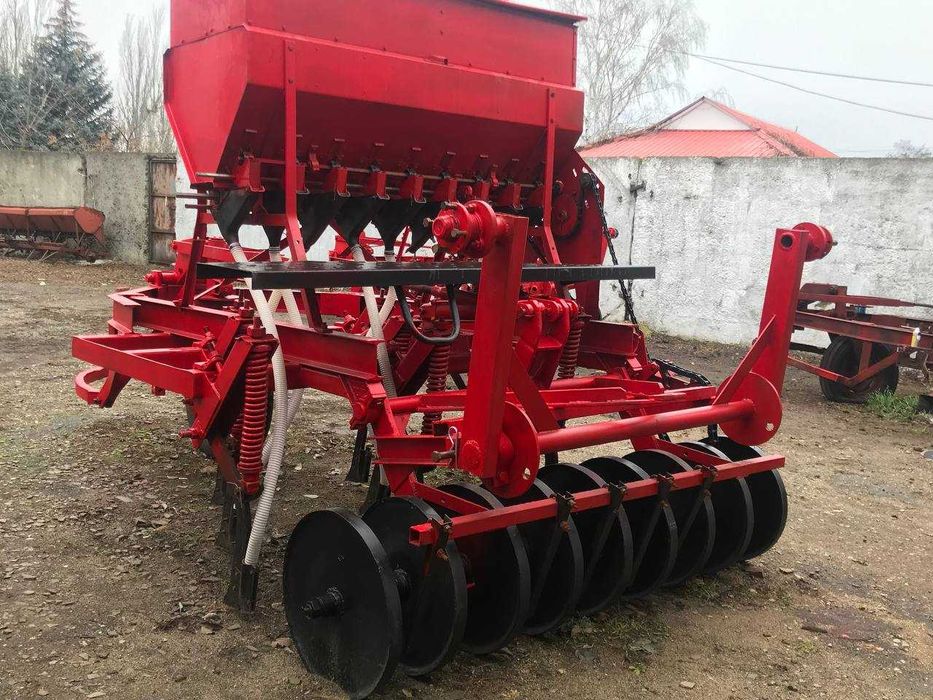 Продаємо зернові сівалки : СЗС-2,1;СТС-2.1;
