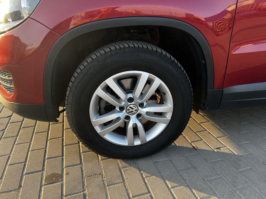Volkswagen Tiguan 2014 дуже гарний стан