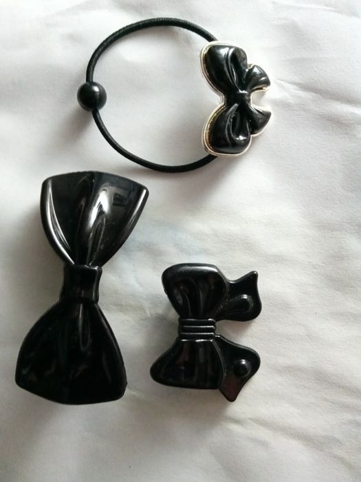 Ganchos / Elástico / Pin / Broche pretos