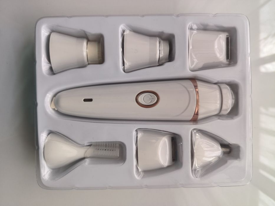 Trimmer do twarzy, nosa, brwi 7 in 1