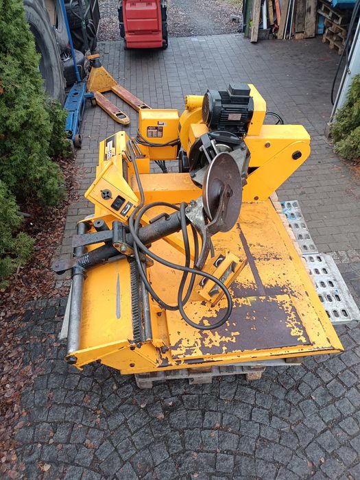 Montazownica do opon ciężarowych